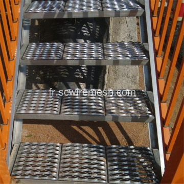 Bande de roulement antidérapante en métal perforé / bande de roulement d&#39;escalier